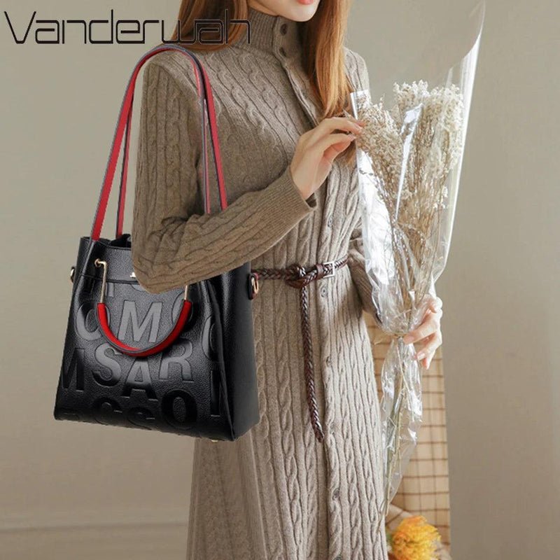 Bolsa VANDERWAH - Estilo e Versatilidade designer em couro